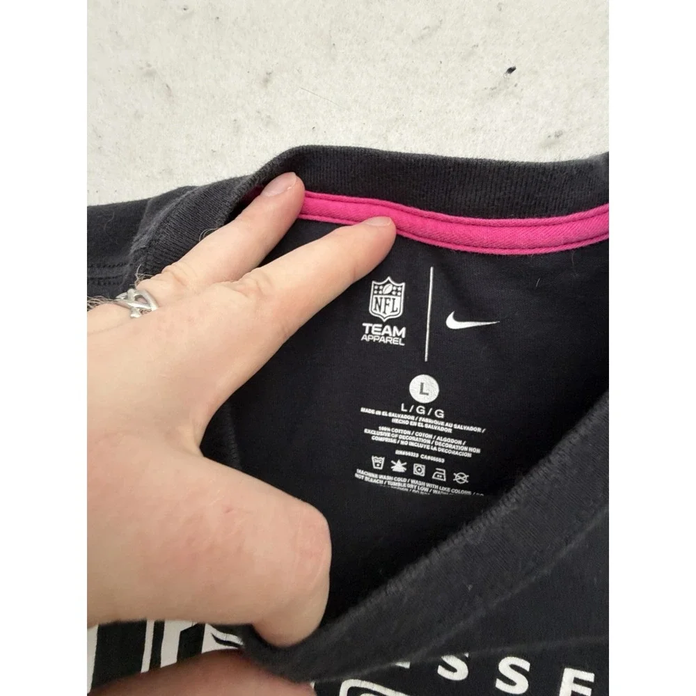 Tennessee Titans Shirt Men L Black Pink BCA Logo Nike‎ Team Issued